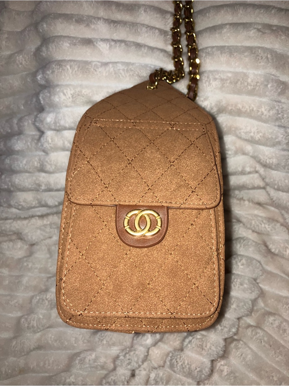 Adornia Brown Quilted Bag With Chain Strap and Side Pockets - Picture 9 of 16